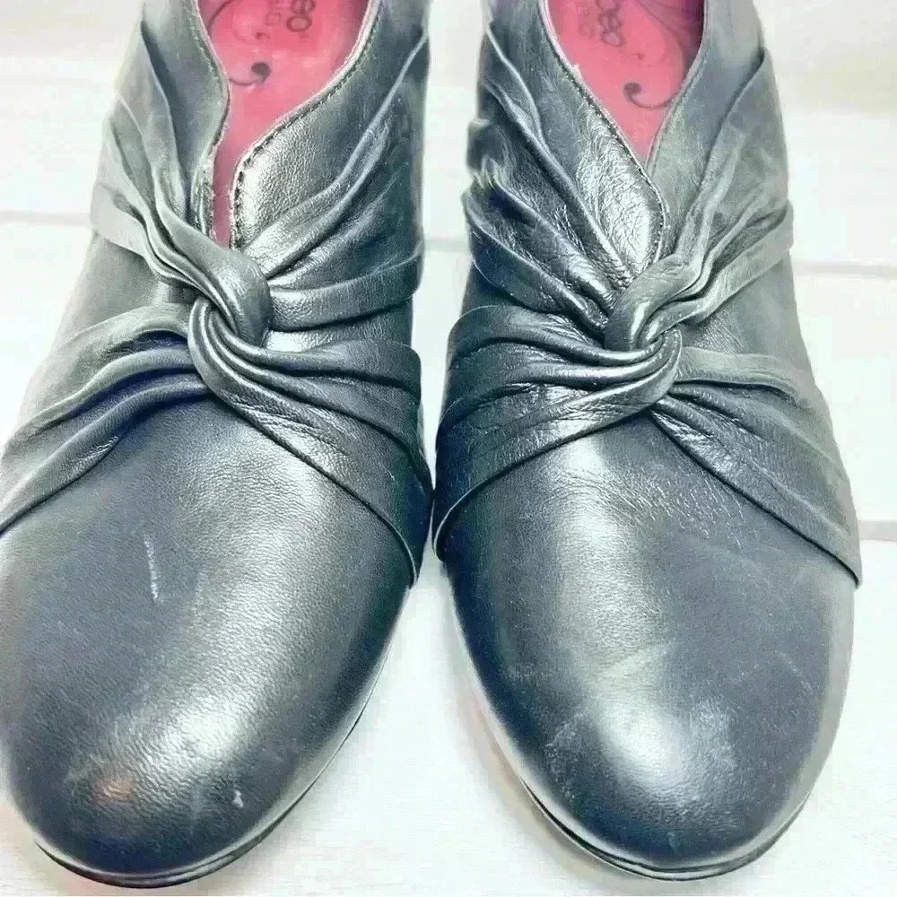 Abeo Women’s Black Leather Harlow Heel Size 6 1/2